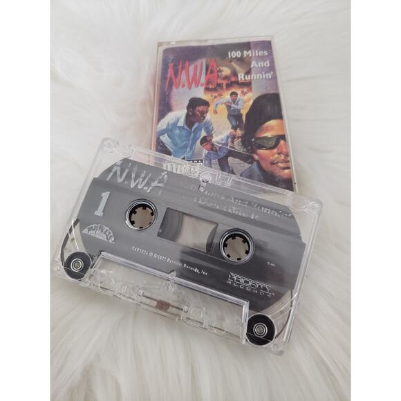 100‎ Miles and Runnin' [EP] by N.W.A Cassette 1990 Priority Records - Picture 1 of 5